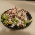 Snack salad ~Crispy bacon Caesar style~