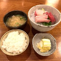 銀平 北新地店 - 造り定食（税込1,320円）