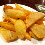 ピルゼン - フライドポテト