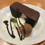 デニーズ - 濃厚チョコレートケーキ　４００円