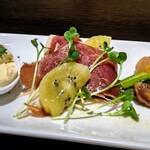 創作イタリアン Gemelli - 生ハムとゴールドキウイ
