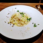 創作イタリアン Gemelli - ニョッキ ゴルゴンゾーラクリームソース