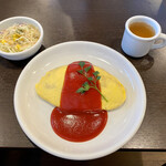 エッグボード - 料理写真:チキンオムライス　200gのMサイズ(¥1120)
300gのLサイズまで同値段です♪