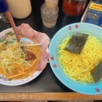 壱発ラーメン - 