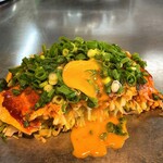 廣島田村商店 - たまごを割ったところ