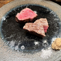 肉割烹 上 - 