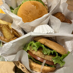 FRESHNESS BURGER - 