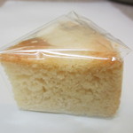 カナム - ココナッツケーキ