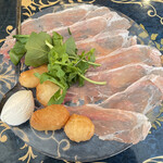 リボリータ エ サルメリア - 