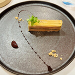 エヴォリュエ - スペシャリテ〜聖護院の生八つ橋とフォワグラとリンゴ～