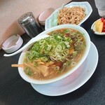 ラーメンキャプテン - 