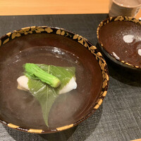 御料理 まつ山 - 鮪節のお椀　甘鯛の桜餅風