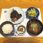 Okinoshima bonito straw grilled lunch