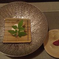 寿司英 - 穴子のあらいを梅肉ソースで