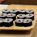 日本橋蛎殻町 すぎた - 鰯海苔巻き、あさつき、ガリ