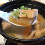 やきとん酒場 神田とら八 - もつ煮アップ