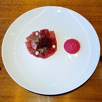 The Blue Room - マグロのハーブマリネ