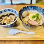 ハちゃんラーメン - 料理写真: