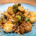 中華ダイニング 一途一心 - 2023.4 桜鯛と海老の避風塘（パン粉、干し海老、揚げ大蒜、赤唐辛子で香り揚げに）