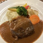 Bistro & Bal Picoler - ～4月メニュー～　蝦夷鹿の赤ワイン煮込み