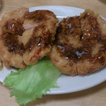 大露路 - ハムフライ、最初からソースがかかってきます