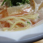 麺屋 じすり - 麺とスープ