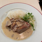 パリのワイン食堂 - フランス ブルターニュ産 豚肩ロースのステーキ