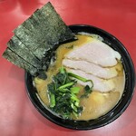 ラーメン 杉田家 - チャーシューメン