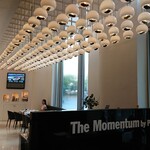 The Momentum by Porsche - 店内入口から撮ったお写真。