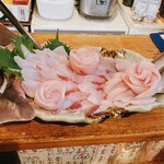 一品料理 ひとしな - サメ