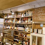 BAR DE VINOS - 