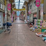 Osouzaino Mise Kiku - ジョイフル三ノ輪商店街。平日は人出もまばら