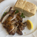 バウレット - 若鶏モモ肉ディアボラ風＋パン