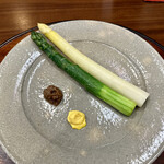 柚木元 - 蒸しアスパラ食べ比べ