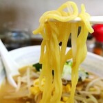 らーめん屋 - 味噌ラーメン