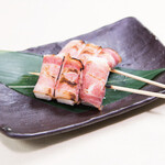 Hokkaido chewy bacon skewer (1 piece)