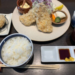 とんかつ 大希 - 真あじフライ定食➕自家製コロッケ