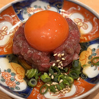 神戸焼肉 金虎 - ユッケ