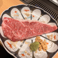 神戸焼肉 金虎 - サーロイン