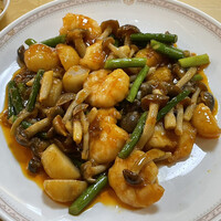 赤坂 四川飯店 - 海老のスパイシー炒め