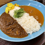 エピタフカレー - カレー2種盛り¥1250