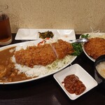 とんかつ 椛 - カツカレー￥1500 単品メンチ￥300