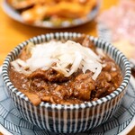 池袋もつ焼きパラダイス富士 - 2023.4 どて煮込み（385円）