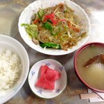 銀水食堂 - 野菜いため定食(ご飯少な目)