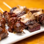 池袋もつ焼きパラダイス富士 - 2023.4 かしら、上ちれ