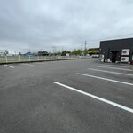 博多ラーメン なみへい - 駐車場