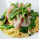 Peperoncino with Prosciutto and seasonal vegetables