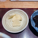 鮮菜魚 早瀬 - たくあんも美味しい。全部美味しかったです。