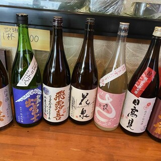 We have a wide selection of seasonal sake, from sake from all over the world to authentic shochu that goes well with dishes.