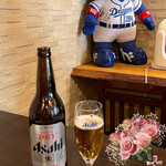 Asoko No Takoyaki - ❀〖瓶ビール〗(680えん)【税込価格】
                      幸せ٩(๑❛ᴗ❛๑)۶✨.ﾟ･*..☆.｡.:*✨.☆.｡.:.+*:ﾟ+｡✨.ﾟ･*..☆.｡.:*✨
